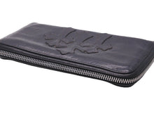 Load image into Gallery viewer, CHROME HEARTS クロムハーツ 3セメタリークロス ラウンドジップ レザーウォレット クロスパッチ 財布 良品 中古 45576