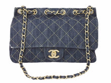 Load image into Gallery viewer, シャネル CHANEL スパークリングデニム マトラッセ チェーンショルダーバッグ インディゴブルー 10番台 中古 45596
