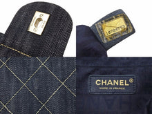 Load image into Gallery viewer, シャネル CHANEL スパークリングデニム マトラッセ チェーンショルダーバッグ インディゴブルー 10番台 中古 45596