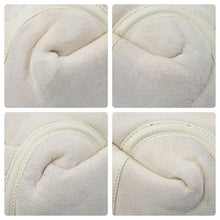 Load image into Gallery viewer, CHANEL シャネル ヴィンテージ ムートンスエードハンドバッグ ココマーク 10番台 ベージュ 良品 中古 45920