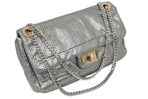 CHANEL シャネル 2.55ライン チェーン ショルダーバッグ ロゴ パンチング Wチェーン 鞄 ゴールド 11番台 中古 45924