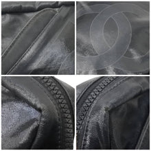 Load image into Gallery viewer, CHANEL シャネル ショルダーバッグ ココマーク スポーツライン 11番代 ブラック ライトグレー 中古 46000