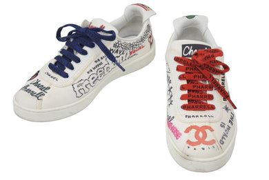 CHANEL 19SS ファレルウィリアムス グラフィックローカットスニーカー ホワイトマルチカラー 36 美品 中古 46013