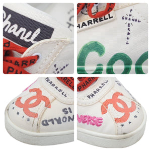 CHANEL 19SS ファレルウィリアムス グラフィックローカットスニーカー ホワイトマルチカラー 36 美品 中古 46013
