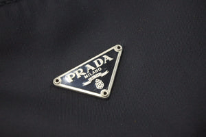PRADA プラダ MV515 ホーボー ハンドバッグ ミニバッグ 三角ロゴ金具 プレート ナイロン ブラック レディース 美品 中古 46071