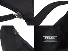 Load image into Gallery viewer, PRADA プラダ MV515 ホーボー ハンドバッグ ミニバッグ 三角ロゴ金具 プレート ナイロン ブラック レディース 美品 中古 46071