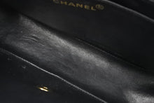 Load image into Gallery viewer, シャネル CHANEL ダイアナ 25 マトラッセ チェーン ショルダー バッグ キャビアスキン ブラック A01165 46096