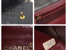 Load image into Gallery viewer, CHANEL シャネル ヴィンテージ ミニマトラッセチェーンショルダーバッグ 3番台 ブラック ゴールド金具 美品 中古 46143