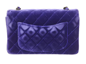 新品同様 CHANEL シャネル ミニマトラッセ チェーンショルダーバッグ 20番台 ベロア ネイビー ブラック金具 中古 46146