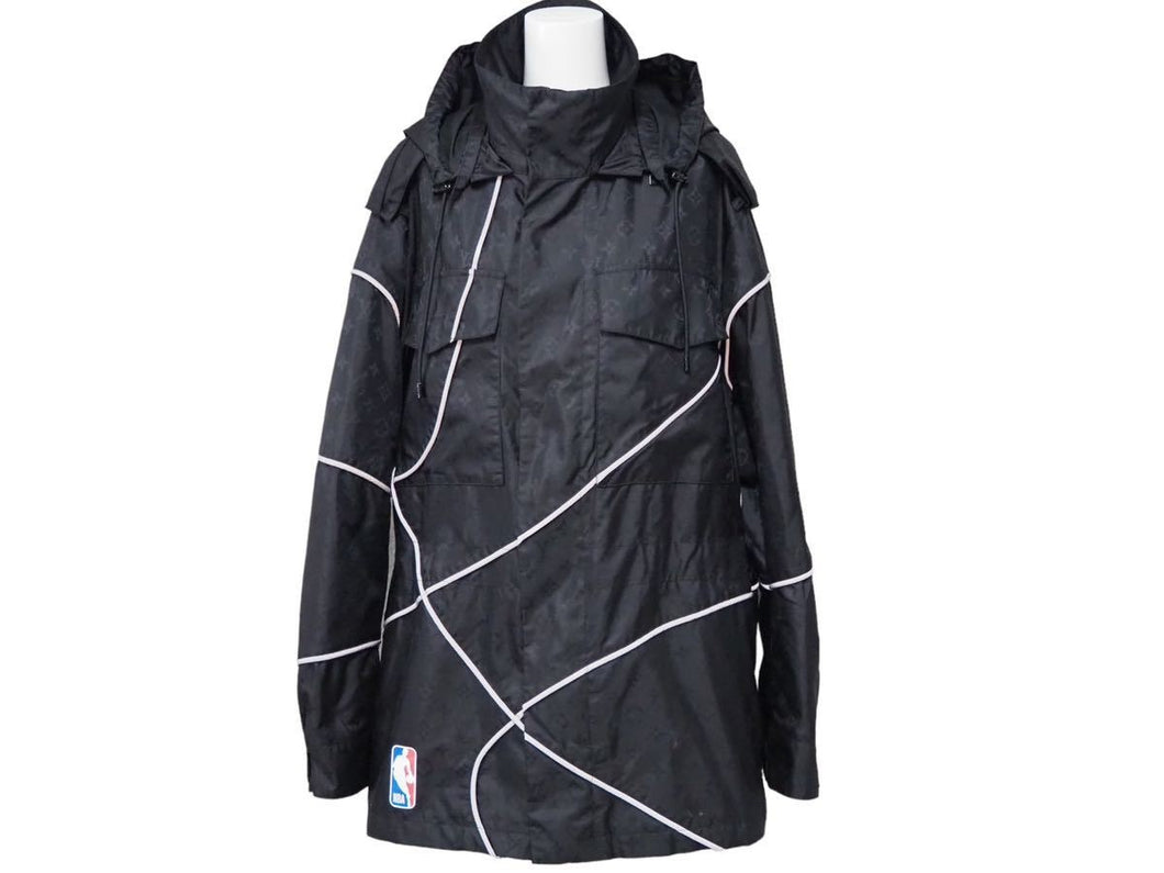 LouisVuitton ルイヴィトン NBAバスケットボール モノグラム ナイロン ジャケット レディース ブラック グレー 美品 中古 46166