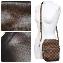 Load image into Gallery viewer, 極美品 LOUIS VUITTON ルイ・ヴィトン ダミエ アマゾン ショルダーバッグ 斜め掛け SPオーダー ブラウン N48074 中古 46191