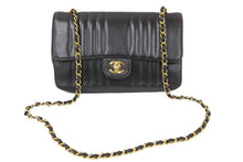 Load image into Gallery viewer, CHANEL シャネル マドモアゼル シングルフラップ チェーンショルダーバッグ 25番台 ラムスキン ブラウン 良品 中古 46236
