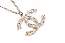 Load image into Gallery viewer, CHANEL シャネル ココマーク ネックレス ペンダント アクセサリー 12.6g 14C GP ゴールド 美品 中古 46239