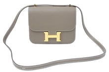 Load image into Gallery viewer, HERMES エルメス ショルダーバッグ ミニ コンスタンス3 エトゥープ/ゴールド金具 ヴォーエプソン U刻印 中古 46294