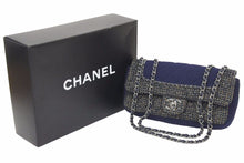 Load image into Gallery viewer, CHANEL シャネル マトラッセ ツイード Wチェーン ショルダーバッグ 20番台 ネイビー ココマーク シルバー金具 美品 中古 46300 正規品