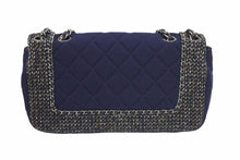 Load image into Gallery viewer, CHANEL シャネル マトラッセ ツイード Wチェーン ショルダーバッグ 20番台 ネイビー ココマーク シルバー金具 美品 中古 46300 正規品