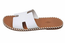 Load image into Gallery viewer, HERMES エルメス 22SS イズミール H型 フラットサンダル ホワイト ブラウン 22111OZ サイズ441/2 中古 46355