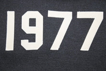 Load image into Gallery viewer, Fear of God フィアーオブゴッド ESSENTIALS 1977 ニットパーカー ブラック RN#090233 XL 中古 46359
