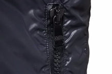 Load image into Gallery viewer, 極美品 DOLCE&amp;GABBANA ドルチェ&amp;ガッバーナ ナイロン ジャケット ブラック ホワイト レッド G9F21T サイズ44 中古 46390