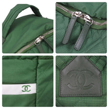 Load image into Gallery viewer, CHANEL シャネル リュックサック バックパック デイパック マトラッセ キルティング ナイロン グリーン 良品 中古 46397