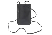 Load image into Gallery viewer, 極美品 JIL SANDER ジルサンダー フォンケース ショルダーバッグ レザー ブラック ロゴ 携帯ケース スマホケース 中古 46424