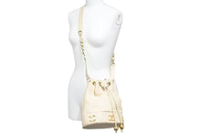 Load image into Gallery viewer, CHANEL シャネル チェーン ショルダーバッグ 巾着 ベージュ ココマーク トリプルココ レザー ポーチ付き 中古 46474
