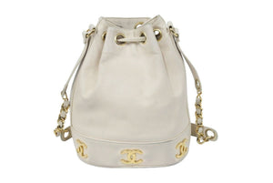 CHANEL シャネル チェーン ショルダーバッグ 巾着 ベージュ ココマーク トリプルココ レザー ポーチ付き 中古 46474