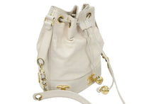 Load image into Gallery viewer, CHANEL シャネル チェーン ショルダーバッグ 巾着 ベージュ ココマーク トリプルココ レザー ポーチ付き 中古 46474