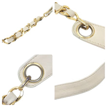 Load image into Gallery viewer, CHANEL シャネル チェーン ショルダーバッグ 巾着 ベージュ ココマーク トリプルココ レザー ポーチ付き 中古 46474