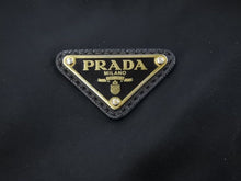Load image into Gallery viewer, PRADA プラダ ショルダーバッグ ブラック 三角ロゴプレート ナイロン ゴールド金具 中古品 46498