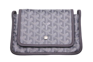 新品同様 GOYARD ゴヤール Plumet プリュメ ショルダーバッグ 斜めがけポシェット ストラップ無し PVC レザー グレー 中古 46537