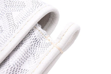 Load image into Gallery viewer, 新品同様 GOYARD ゴヤール Plumet プリュメ ショルダーバッグ 斜めがけポシェット ストラップ無し PVC レザー ホワイト 中古 46539