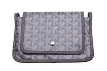 Load image into Gallery viewer, 新品同様 GOYARD ゴヤール Plumet プリュメ ショルダーバッグ 斜めがけポシェット ストラップ無し PVC レザー グレー 中古 46541