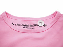 Load image into Gallery viewer, 新品未使用 CHROME HEARTS クロムハーツ マッティボーイ 長袖 Tシャツ ピンク ロゴ トップス ロンT サイズXS 中古 46543