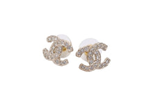 Load image into Gallery viewer, CHANEL シャネル ピアス ココマーク ゴールド ラインストーン C21A刻印 美品 中古 46618