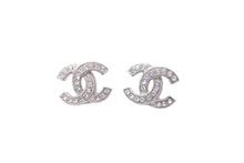 Load image into Gallery viewer, 極美品 CHANEL シャネル ココマーク ラインストーン ピアス ロゴ アクセサリー ジュエリー 小物 中古 46669