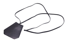 Load image into Gallery viewer, HERMES エルメス クロシェット キーケース ネックレス レザー ブラック 美品 中古 46672