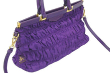 Load image into Gallery viewer, PRADA プラダ ２WAY ナイロン ハンドバッグ ショルダーバッグ パープル トライアングルプレート ゴールド金具 中古 46739