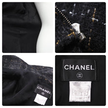 Load image into Gallery viewer, CHANEL シャネル ジャケット ツイードジャケット P33956V24449 08A サイズ 38 ブラック ゴールド シルバー 美品 中古 46766