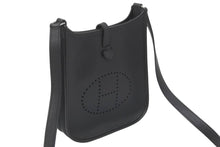 Load image into Gallery viewer, 極美品 HERMES エルメス エブリンTPM エプソン 黒 ブラック SS □M 中古 46848