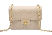 Load image into Gallery viewer, CHANEL シャネル ヴィンテージ ミニマトラッセチェーンショルダーバッグ 1番台 ベージュ ゴールド金具 美品 中古 46861