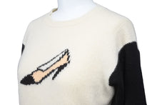 Load image into Gallery viewer, CHANEL シャネル ニット・セーター 95A P05573V00254 ヒール カシミヤ ニット セーター 42 ホワイト ブラック美品 中古 46972