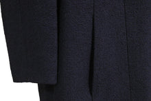 Load image into Gallery viewer, デッドストック 極美品 CHANEL シャネル ヴィンテージ ノーカラー コート 96P P06302V04615 ネイビー サイズ44 中古 46992