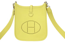 Load image into Gallery viewer, HERMES エルメス エヴリン TPM ショルダーバック 2021年 Z刻印 ジョーヌナプレ トゴ 箱付き 未使用品 47003