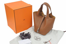 Load image into Gallery viewer, 新品未使用 エルメス ピコタンロックPM U刻印 18 トリヨンクレマンス ゴールド シルバー金具 ハンドバッグ 中古 47008