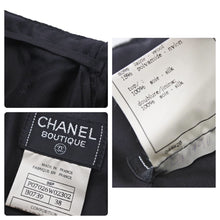 Load image into Gallery viewer, CHANEL シャネル ココマーク ウール セットアップ ブラック 96P シルク スーツ P07026W02302 サイズ38 美品 中古 47110