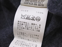 Load image into Gallery viewer, HERMES エルメス 長袖Tシャツ ロンT トップス プリント イタリア製 カシミヤ ネイビー ホワイト サイズXL 美品 中古 47111