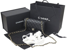 Load image into Gallery viewer, 新品未使用 CHANEL シャネル ミニマトラッセ 2023Cruise フラップバッグ ショルダーバッグ A69900Y04059 94305 ラムスキン 47117