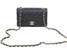 Load image into Gallery viewer, 新品未使用 CHANEL シャネル ミニマトラッセ 2023Cruise フラップバッグ ショルダーバッグ A69900Y04059 94305 ラムスキン 47117