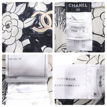 Load image into Gallery viewer, CHANEL シャネル ライオンイラスト パンツ ロングパンツ P37605V27394 M6895 シルク ホワイト ブラック 美品 中古 47125